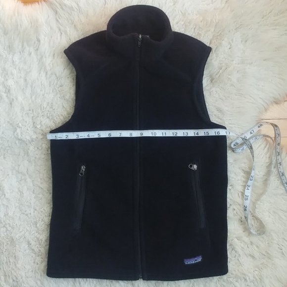 Patagonia Black Vest - Picture 2 of 4